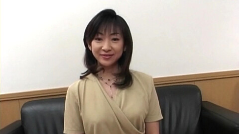 Emiko Koike 巨乳