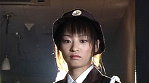 Riku Shiina 有名女優